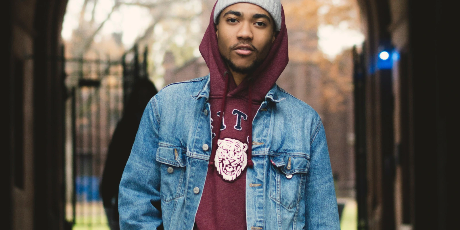 Électronique pour l'Ingénieur : Composants et Circuits